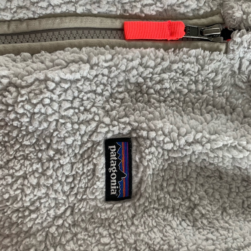 Patagonia Jacket - Picture 2 of 4